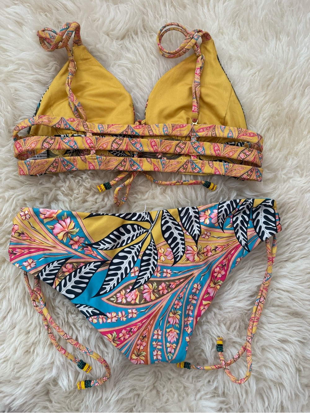 Agua Bendita Yellow Floral Lace-Up Bikini Set with Printed Sarong - Picture 6 of 16